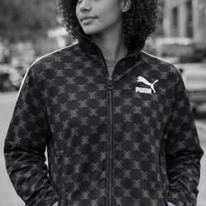 PUMA Monochrome Graphic Men's Windbreaker